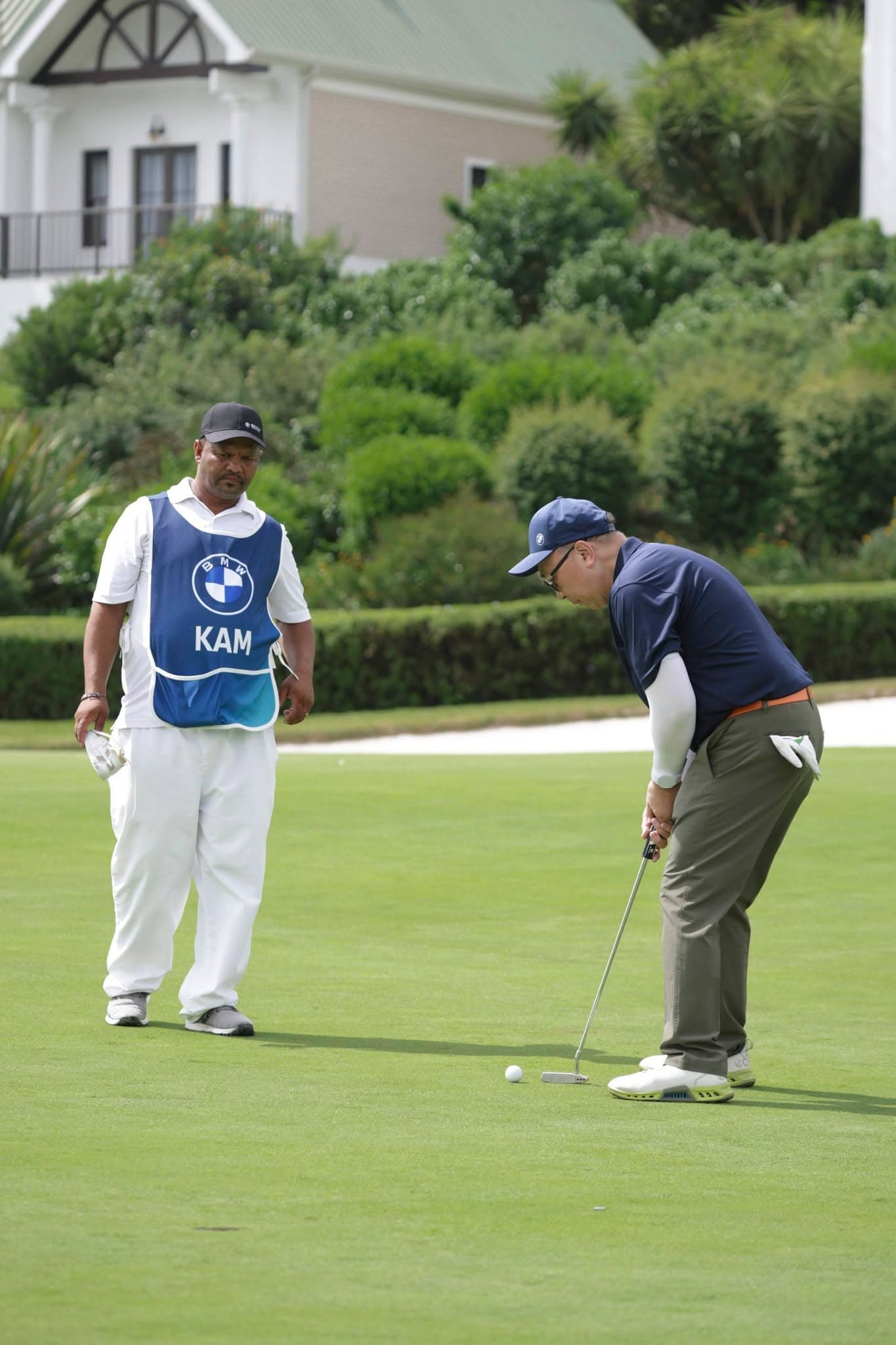 The Golfer visual 2